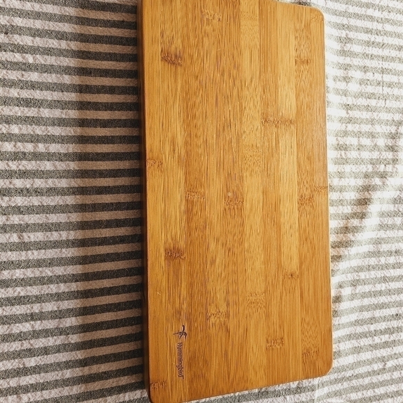 Oak finished cheese board - Picture 1 of 4